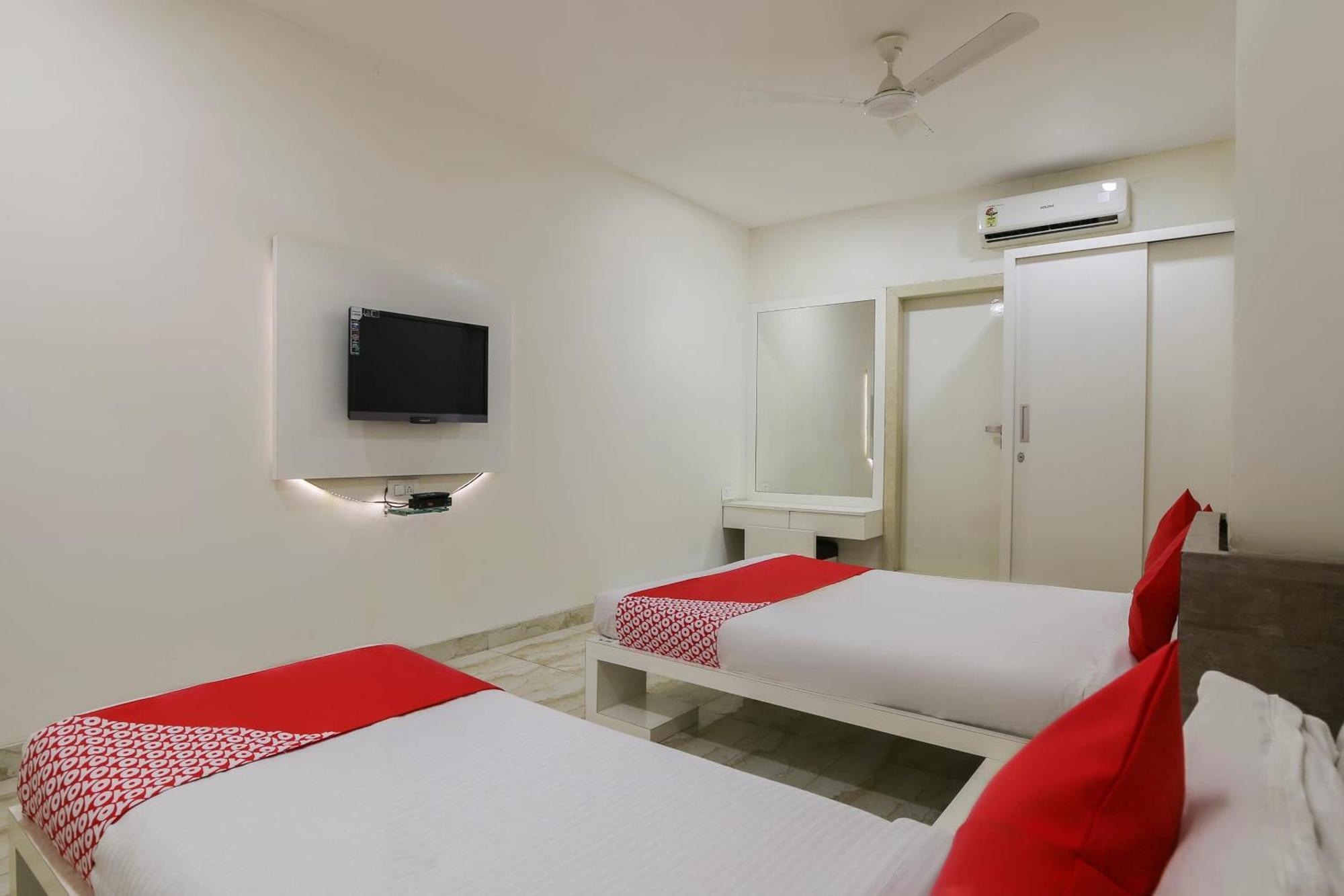 Hotel O Shiv Vatika Banquet & Rooms Bhatha Eksteriør billede