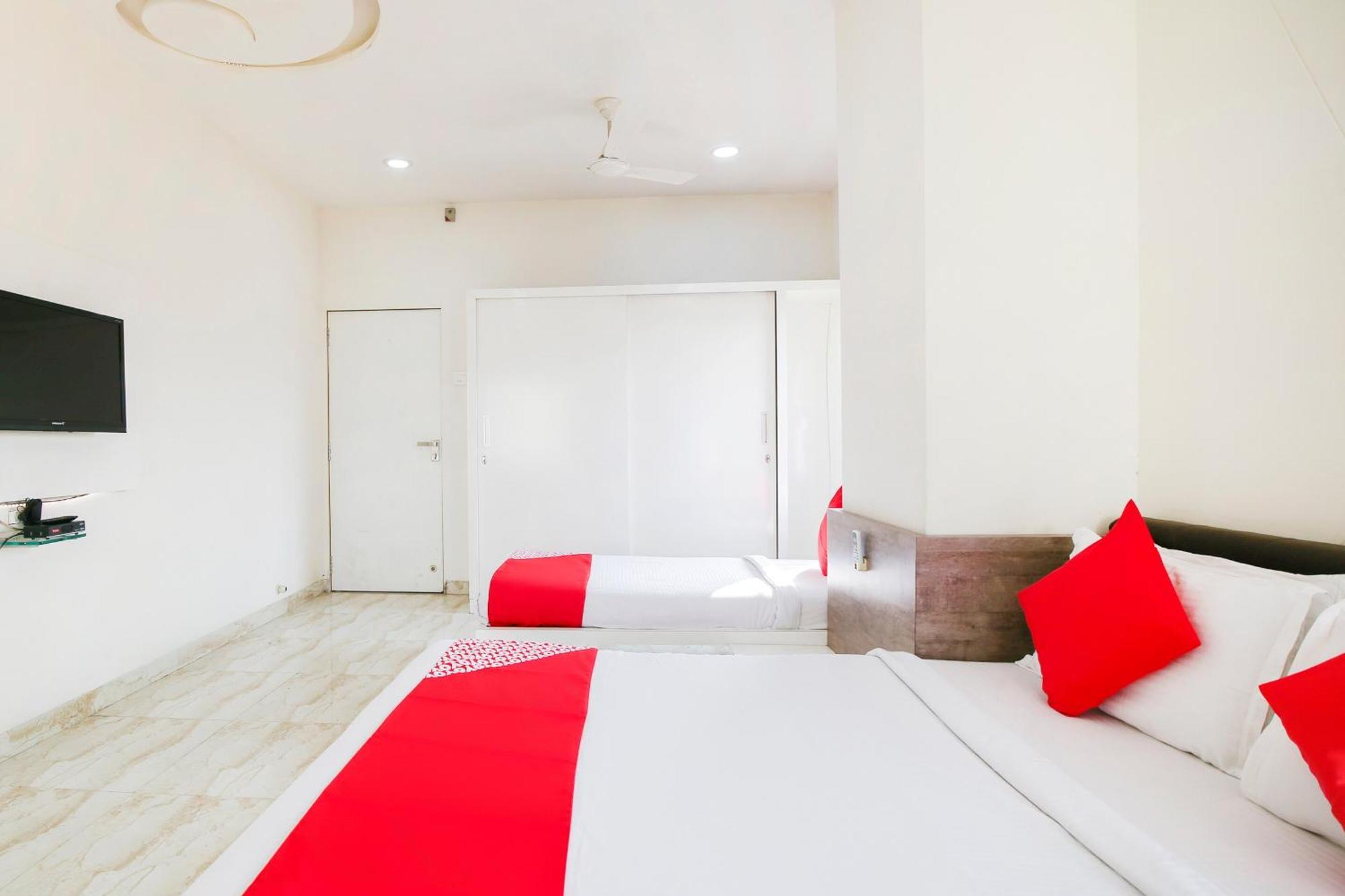 Hotel O Shiv Vatika Banquet & Rooms Bhatha Eksteriør billede